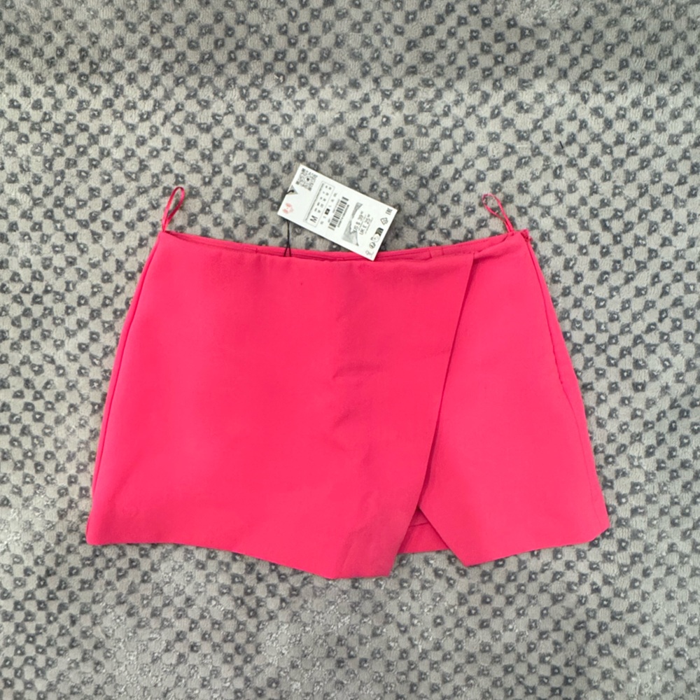 Zara Pink Mini Skirt NWT